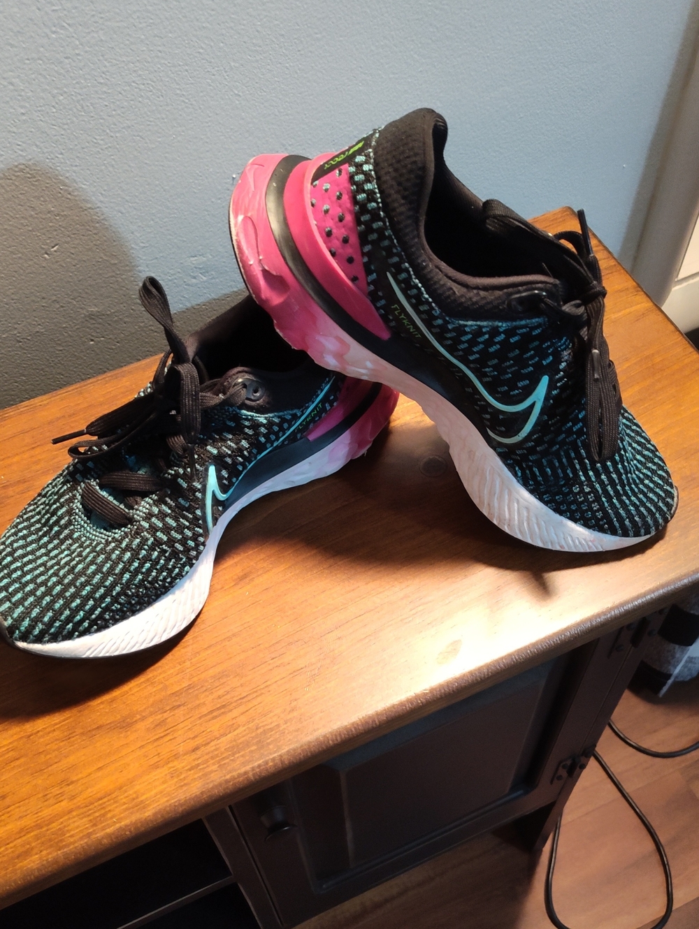 Nike React Black Teal & Pink Women's Running Sneakers